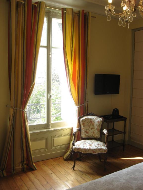Château de Launay Méry-Corbon Cameră foto